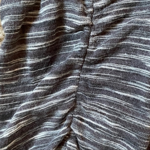 Gray and white Jersey ruched side maternity dress - Picture 3 of 5